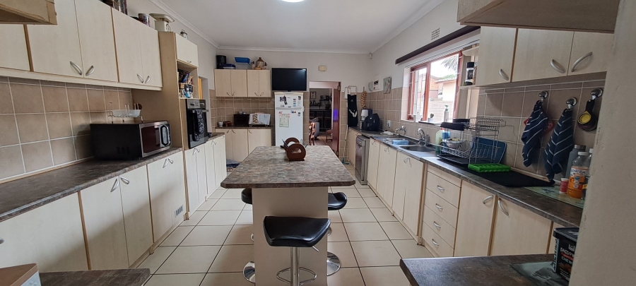 4 Bedroom Property for Sale in Vredenburg Western Cape